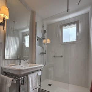 Rénovation de salles de bain modernes à Caen
